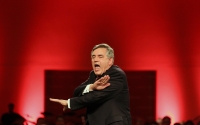 Gordon Brown speaks at a rally, 2014